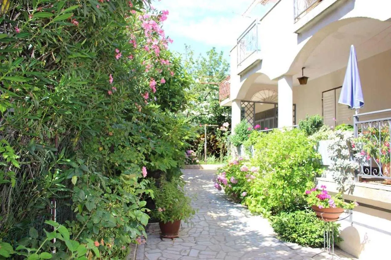 Apartment In Porec/Istrien 10047 Croácia